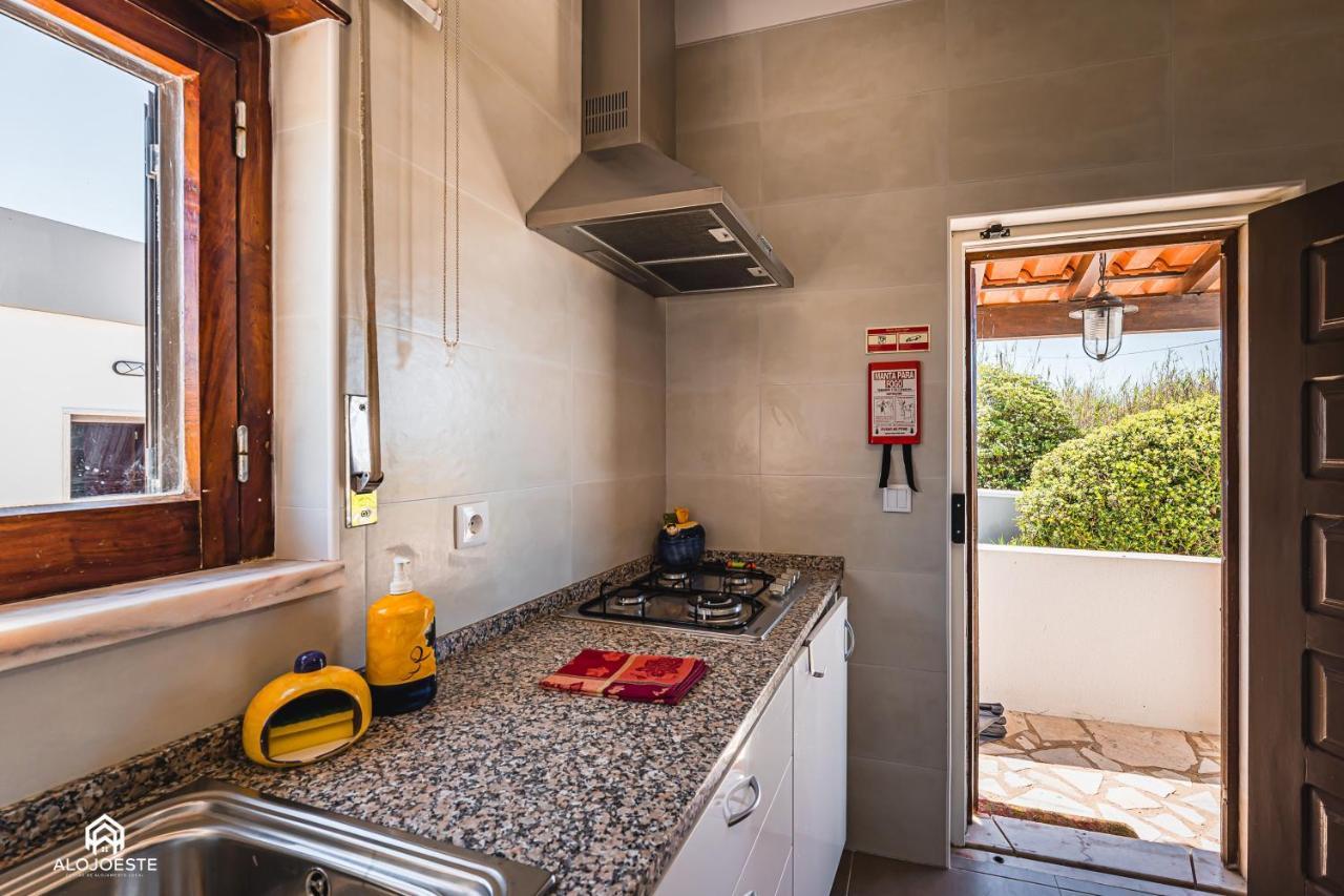 Casa A Beira Mar - Countryhouse With Ocean View Sao Pedro da Cadeira Экстерьер фото